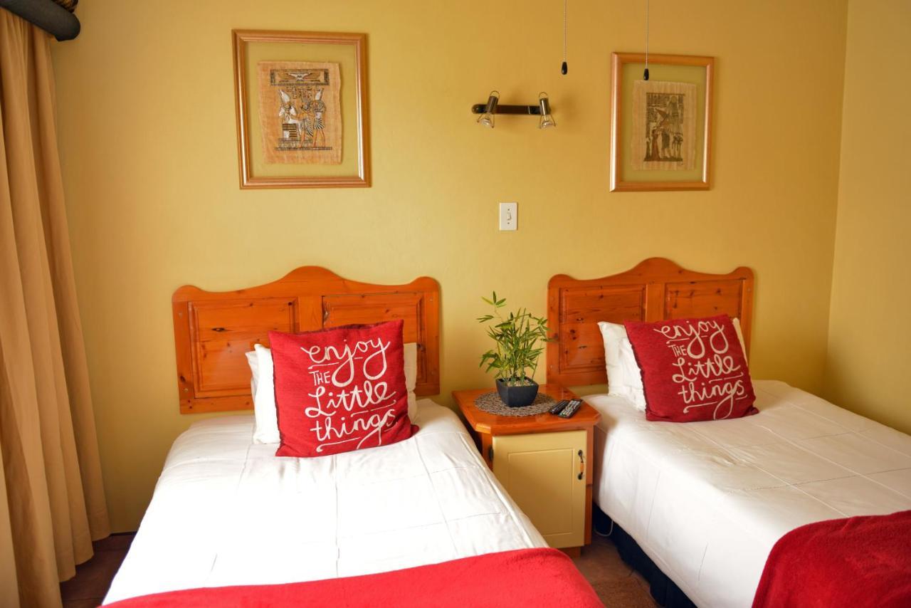 Rita'S Guesthouse Cc Vryheid Exterior foto
