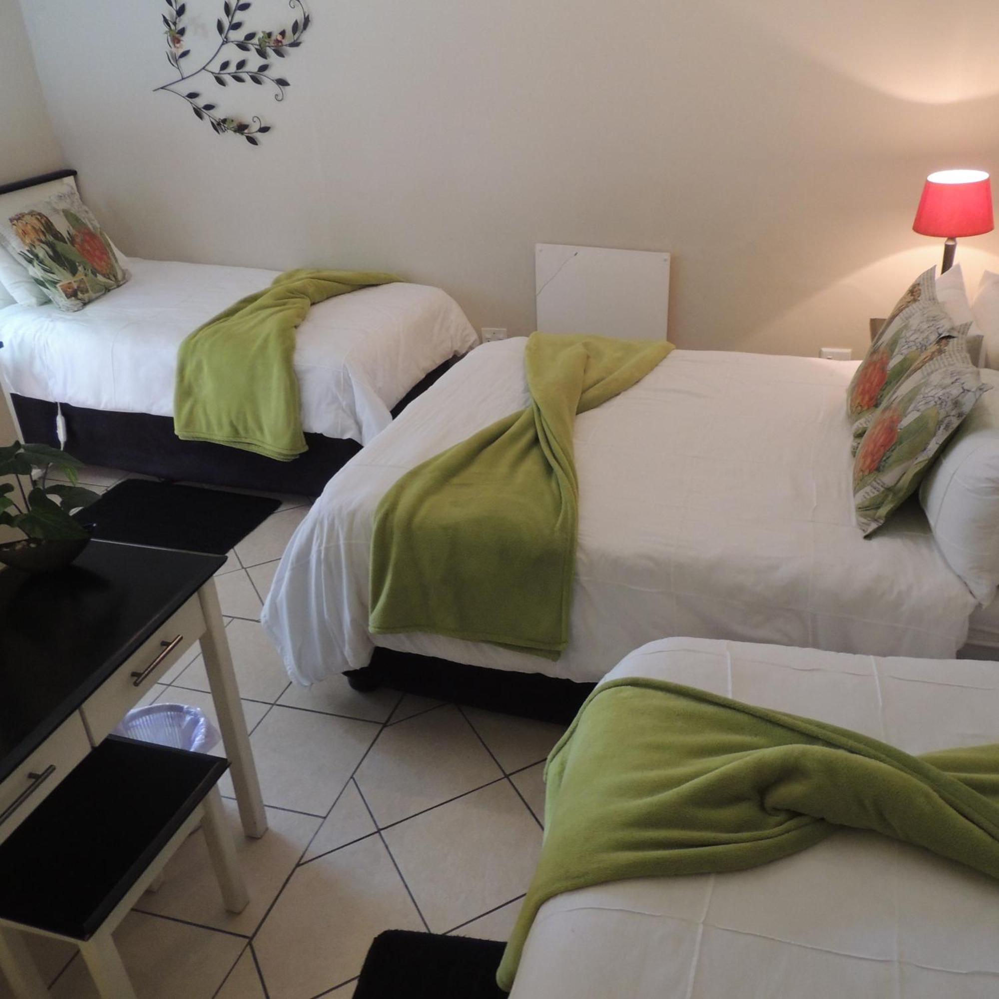Rita'S Guesthouse Cc Vryheid Exterior foto