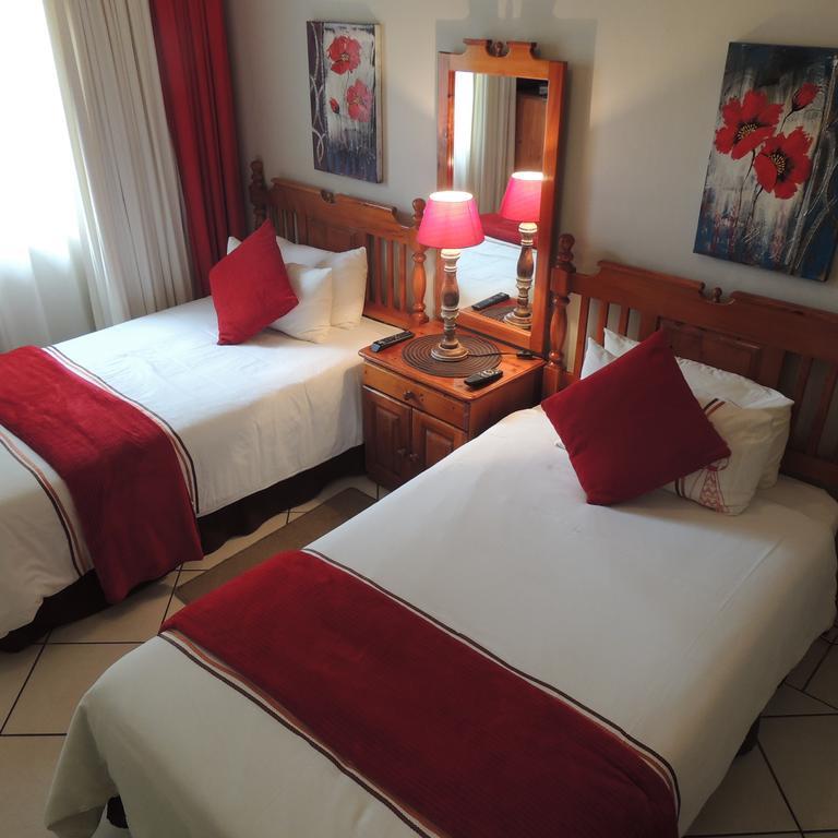 Rita'S Guesthouse Cc Vryheid Exterior foto
