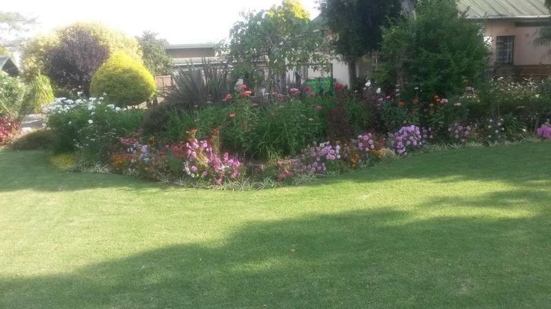 Rita'S Guesthouse Cc Vryheid Exterior foto